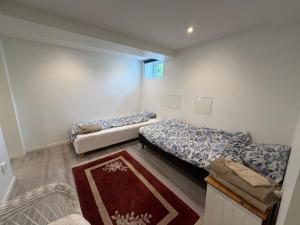 Spacy flat with big garden
