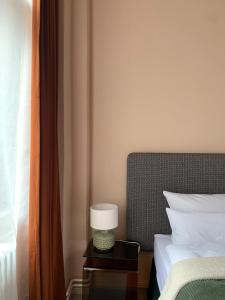 The Glowgauer - Spacious 9 Bedroom Apartment