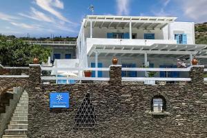 Rita Rooms Sifnos