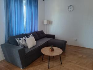 Apartment with sea view