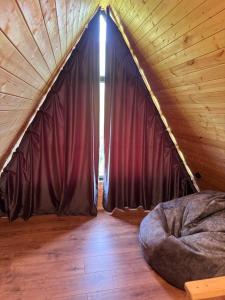 Chachkari Cottage