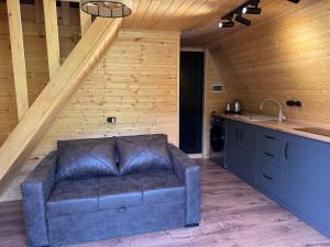 Chachkari Cottage