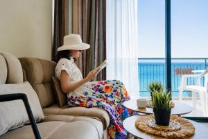 Palm Beach Hotel -Inclusive with Free beach package & Private Beach