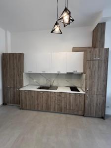 2 Bedroom 1 Floor