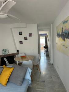 Sunny Breeze Apartment 2