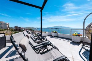 Eleni Guest House