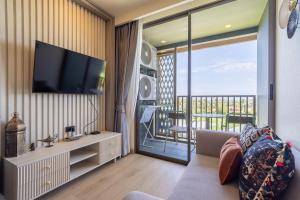 Brand new Ozone Bangtao Condo by Lofty