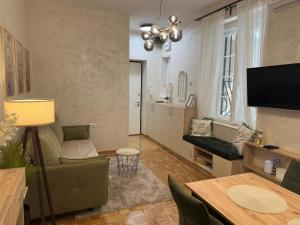 Apartment Lola
