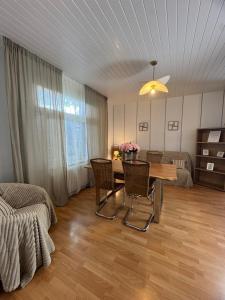 Ferienhaus nahe Karl-May-Spiele