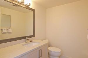 Hearthstone Lodge - Hot tub - Village location - One bedroom loft