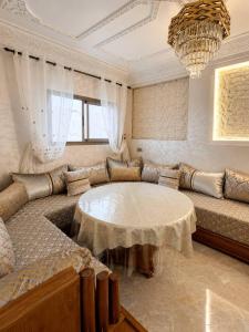 Dhajia 2-Bed Moroccan Apt & Terrace Agadir