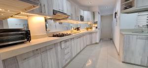 Room in shared apartment - Shared Bathroom 402