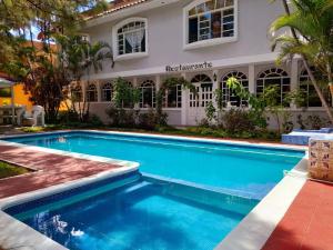Grand Hotel Panajachel