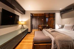 BHaus Vila Olimpia VN Casa do Ator | Apartmento Deluxe | 12o andar | Vaga de Garagem | Academia | Lavanderia pay per use | Minimercado | Recepção 24h | Coworking | Piscina | cs128