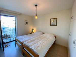 Sunny-side apartment in Nieuwpoort
