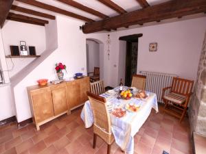 Two characteristic houses on an estate in Umbria