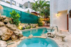 Playacar Paradise Pool Patio Steps To Beach