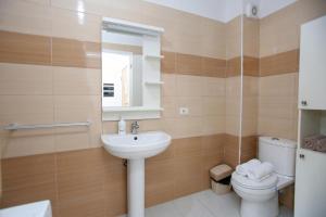 Richard Sea View Apartment - Happy Rentals
