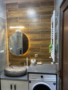 Modern 1BR Apartment in Isani Cozy & Private