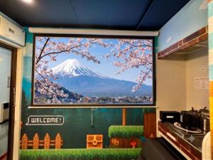 LEON RESORT HOTEL Max 4 people Shibuya 11min Shinjuku 15min Meguro 5min Tokyo Tower 14min Family-friendly location great for Minecraft players 102 最大4人 渋谷駅11分 新宿15分 目黒5分 東京タワー14分 家族人気 マインクラフ??