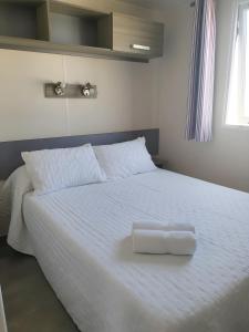 Chalet con piscina cerca de la playa