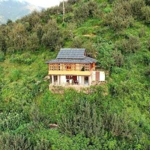 Apple farm stay with A Breathtaking views