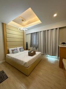 Lafayette Park Square Condominium