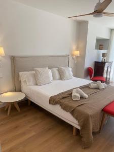 Luminoso apartamento en segunda línea playa 436