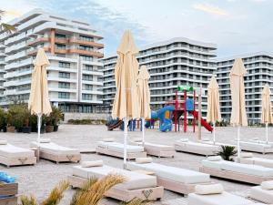 Axxis Blue Serenity - Beachfront Studio - Free Underground Parking