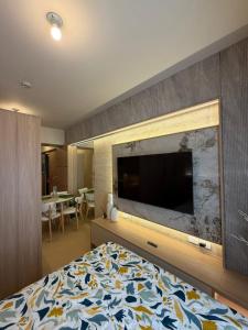 Avida Abreeza Studio Unit