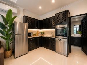 View Talay 1 BR Private Pool Villa 5 Min To Beach
