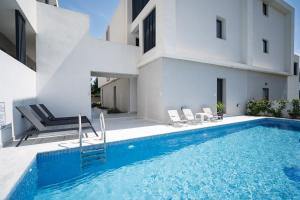 Kalithea Shared Pool Maisonettes