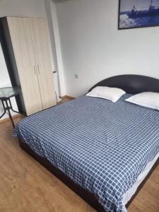 Apartment in Desis house