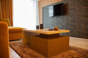 De Silva Studio 19