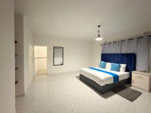 Hippo Tan Apartments