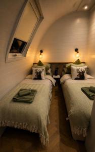Leisure Lodges