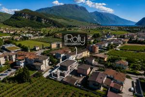 Rolly - Rooms & Restaurant