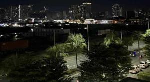 Condo Sharing with balcony at Shore Residence in Pasay Manila near MOA and Manila Airport