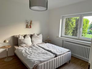 Grüne Auszeit an der Ruhr - Apartment mit Garten