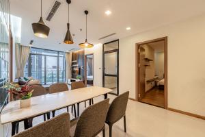 The Signature Landmark Apartment - Premium City View
