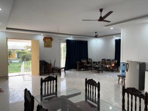 Seema Farm House