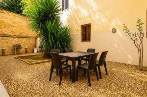 Apartment with Private Garden