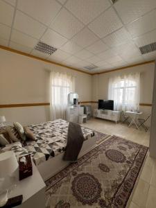 Al Azaiba Real Estate Center
