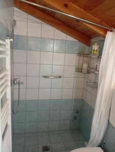 Cosy Loft Apartment, Argyrades