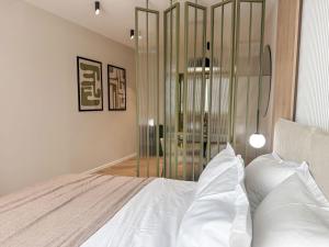 Old Town Luxe Loft