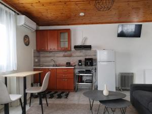 Zetas Terrace