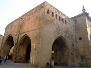 Plaza del Santo, 3, 26250, Santo Domingo de la Calzada, La Rioja, Spain.