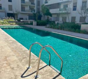 Elegant new apartment with pool, sea 500 m away