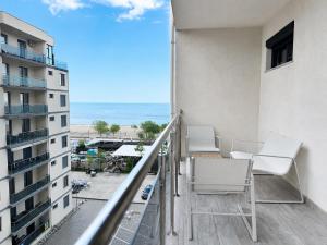 NeoPlace 40 SeaView- Astoria Residence