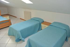 Enjoy your holiday 200m from the beach